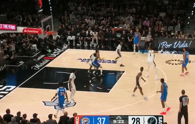 1792551732758075697.gif 1.gif